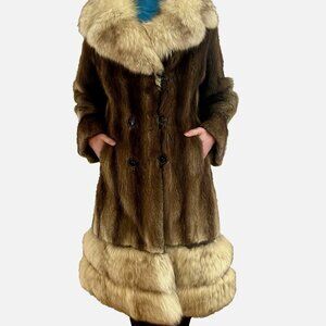 Real Musrkat and Blue Fox Fur Coat Vintage Luxury Pockets Penny Lane EUC Genuine